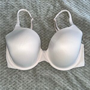 Vs Bra